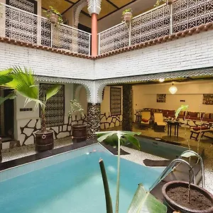 Bed & Breakfast Salma Restaurant